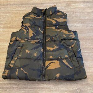 Old Navy Boys' Camo Vest